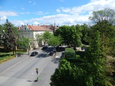 Eladó téglalakásSzombathely, 2. emelet