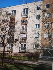 Eladó jó állapotú panel lakás - Budapest XX. kerület