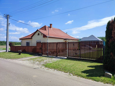 Eladó családi ház - Demjén, Dózsa György utca