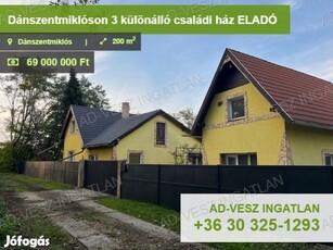 Pest megyében,Dánszentmiklóson , 3 különálló családi ház ELADÓ