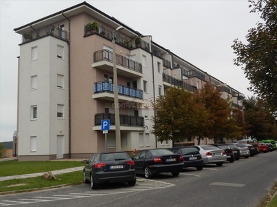 Kiadó újszerű állapotú lakás - Sopron