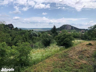 Panorámás felújítandó ház eladó Budaörsön