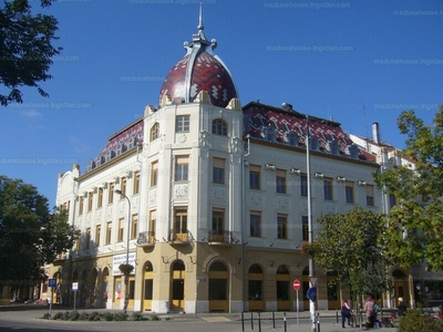 Nagykőrös, Szabadság tér