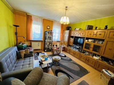 Eladó családi ház Budapest, XXI. kerület, Gyártelep, Petőfi utca