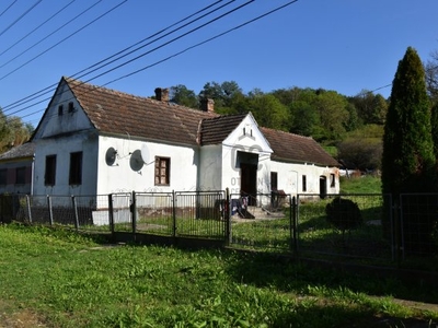 Eladó családi házOltárc