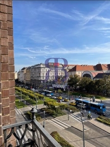 Kiadó téglalakás, albérlet Budapest, VII. kerület, Belső Erzsébetváros, Madách Imre tér, 3. emelet