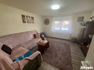 Eladó 62 m2 családi ház, Szarvas