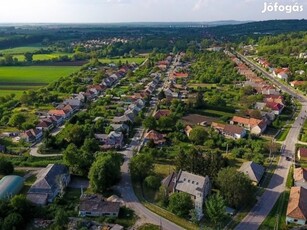 Eladó építési telek, jó adottságokkal!