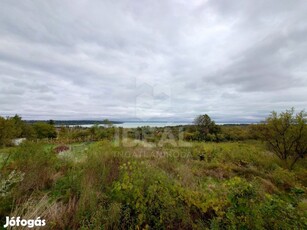 Balatonalmádi, páratlan PANORÁMÁVAL 35 nm-es családi ház 725 nm-es