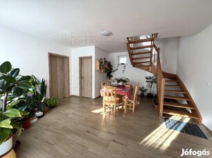 ELADÓ APARTMANHÁZ BALATONKERESZTÚRON