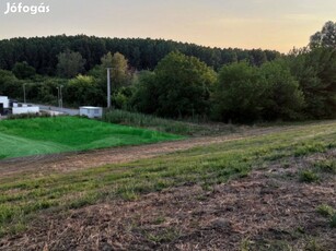 Eladó telek a Marosliget lakóparkban