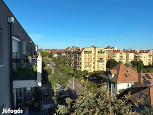 Glorietten egy panorámás gyönyörű lakás eladó!