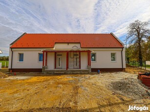 Újépítésű, 62,24 m2- es Ikerház Nagycenken a Széchenyi Villageban