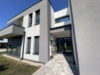 újépítésű, Balatonfenyves, ingatlan, lakás, 81 m2, 250.000 Ft
