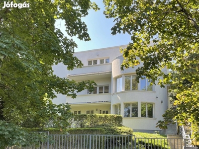 Bauhaus villa eladó