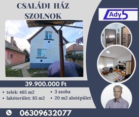 Eladó családi ház Szolnok