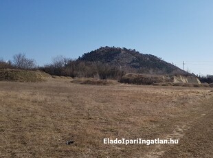 Eladó fejlesztési terület - Budaörs