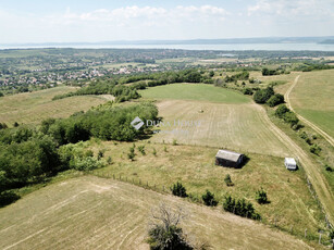 Eladó telek - Kőröshegy