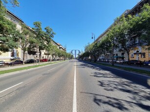 Kiadó téglalakás, albérletBudapest, VI. kerület, Külső Terézváros, Andrássy út, 3. emelet