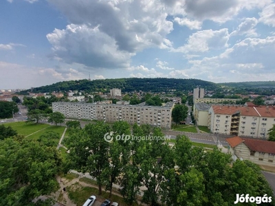 Eladó Lakás, Miskolc