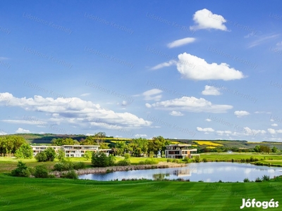 ZALACSÁNYBA A GOLFPÁLYA MELLETT PANORÁMÁS TELEK ELADÓ