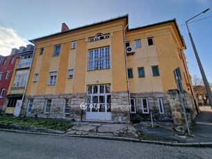 Eladó téglalakásMiskolc, 1. emelet