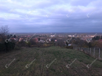 Győrújbarát, ingatlan, telek, 31.900.000 Ft