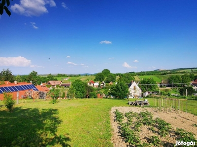 Lábatlani eladó 32 nm-es ház - Lábatlan, Komárom-Esztergom - Ház