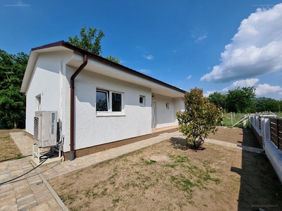 újépítésű, Surány, Pócsmegyer, ingatlan, ház, 95 m2, 75.900.000 Ft