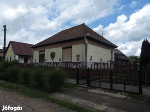 Családiház Mátraballán eladó vagy csere