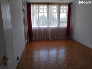 Debrecen, Holló János utca, 55 m2-es, 2. emeleti lakás eladó!