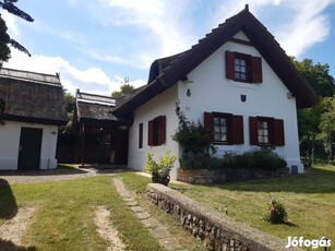 Eladó Ház Nemesvitán Balaton 5km