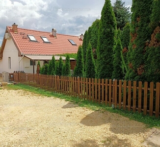 Eladó családi ház - Etyek, Szőlőhalom lakópark