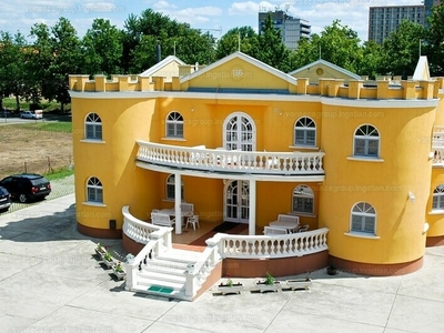 Eladó szálloda, hotel, panzió - Hajdúszoboszló, Belváros