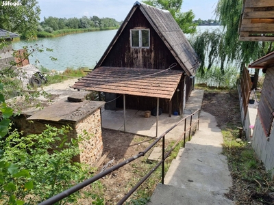 Szigetszentmiklós, Kavicsos-tó mellett tóparti telek eladó - Szigetszentmiklós, Pest - Telek, föld