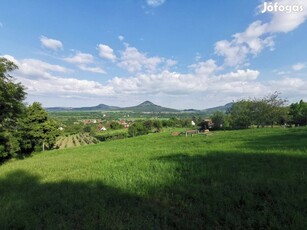 Örökpanorámás Szent György-hegyi telek