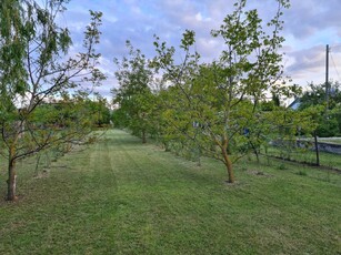 Eladó telek Balatonmáriafürdő