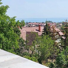 Eladó téglalakás Balatonfüred