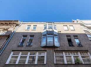 Eladó téglalakás Párizsi utca, Budapest, V. kerület