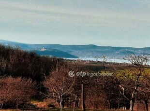 Eladó telekBalatonendréd