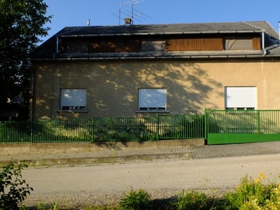 Eladó családi ház Csolnok, Hunyadi János utca