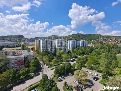 Eladó panellakás Budaörs, Szivárvány utca