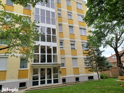 Győri eladó 55 nm-es lakás