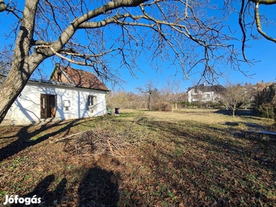 Panorámás Építési Telek - Ház eladó Ürömhegyen a III. kerületben