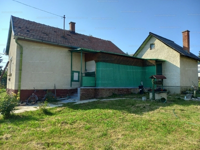 Eladó családi ház - Balatonkenese, Veszprém megye