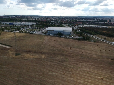 Eladó kereskedelmi, szolgáltató terület - Veszprém, Külső Kádártai út