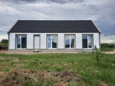 újépítésű, Hajmáskér, ingatlan, ház, 80 m2, 52.000.000 Ft