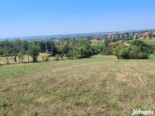 Eladó belterületi telek Cserszegtomaj