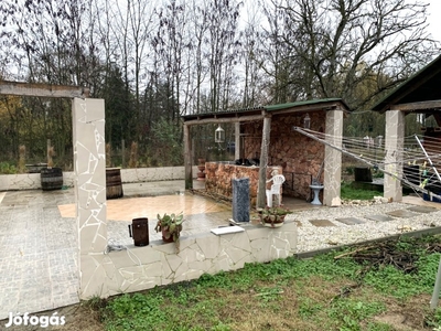 Itt rátalálhat a béke szigetére a Kondoros kertben