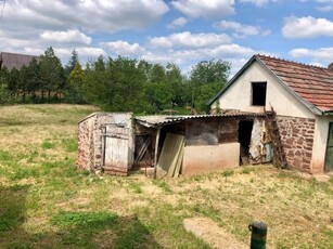 Eladó telek Balatonalmádi